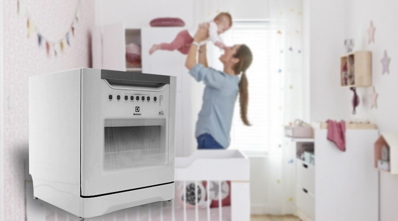 Máy rửa chén Electrolux ESF6010BW 1480W - 6 chương trình rửa Máy rửa chén Electrolux ESF6010BW 1480W - 6 chương trình rửa