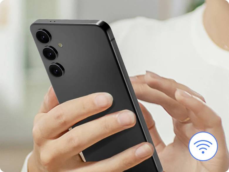 Tủ lạnh Samsung Inverter 635 lít Side By Side RS70F65K2FSV - Kết nối Wifi giúp dễ dàng điều khiển mọi lúc mọi nơi