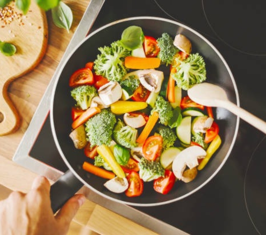 Công nghệ Inverter cao cấp của bếp từ FS 836G