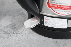 Ấm đun siêu tốc Tefal 1.7 lít KI800D68