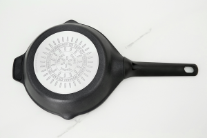 Chảo nhôm sâu chống dính đáy từ 22 cm Tefal Robusto E2490344