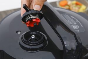 Nồi áp suất điện Philips HD2136/66 5 lít