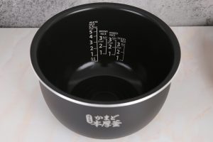 Nồi cơm cao tần Toshiba 1 lít RC-10IX1PV