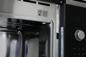 Lò vi sóng âm Bosch BFL523MS0B 20 lít