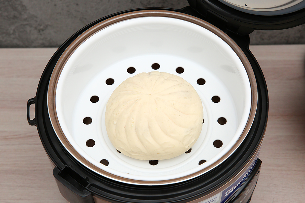 Nồi cơm nắp gài BlueStone 1.2 lít RCB-5512 Nồi cơm nắp gài BlueStone 1.2 lít RCB-5512