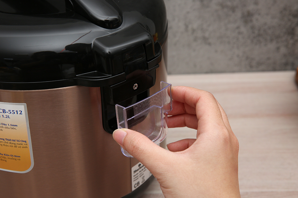 Nồi cơm nắp gài BlueStone 1.2 lít RCB-5512 Nồi cơm nắp gài BlueStone 1.2 lít RCB-5512