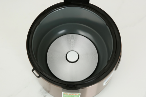 Nồi cơm nắp gài BlueStone 1.8 lít RCB-5519