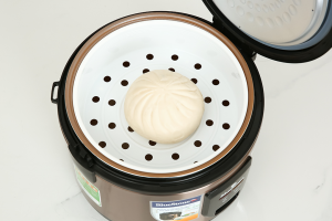 Nồi cơm nắp gài BlueStone 1.8 lít RCB-5519