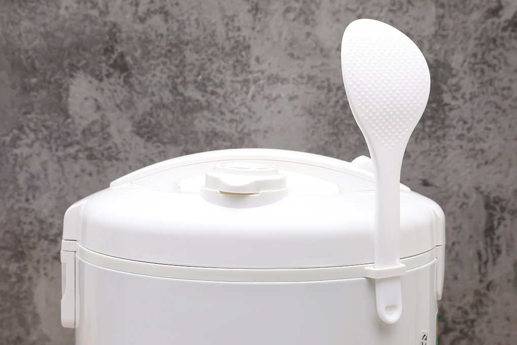 Nồi cơm nắp gài BlueStone 1.8 lít RCB-5525 Nồi cơm nắp gài BlueStone 1.8 lít RCB-5525