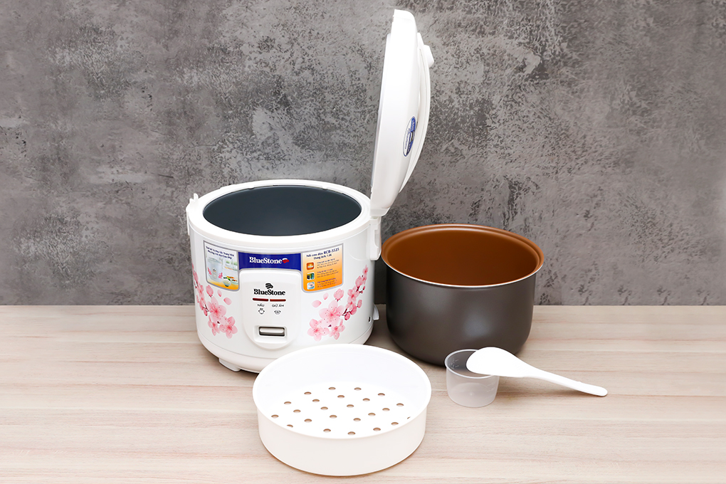 Nồi cơm nắp gài BlueStone 1.8 lít RCB-5525 Nồi cơm nắp gài BlueStone 1.8 lít RCB-5525