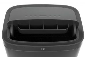 Máy hút ẩm kết hợp lọc không khí Electrolux EDH16TRBD3