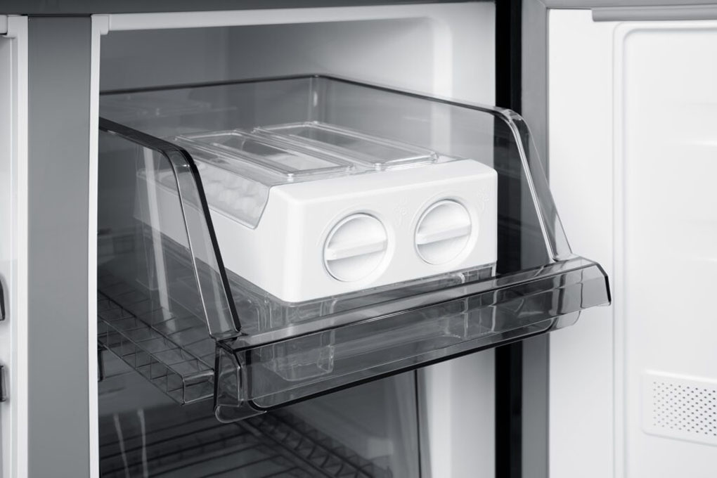 Tủ lạnh Hisense Inverter 427 lít RQ559N4EBU Tủ lạnh Hisense Inverter 427 lít RQ559N4EBU