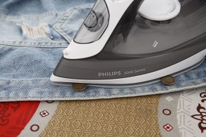 Bàn ủi hơi nước Philips DST2020/80 2000W