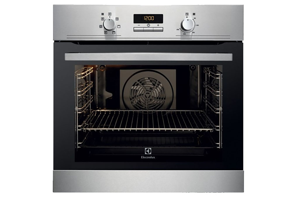 Lò nướng âm Electrolux 74 lít EOB3400BOX