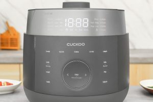 Nồi cơm áp suất cao tần Cuckoo 1.8 lít CRP-LHBR1000F