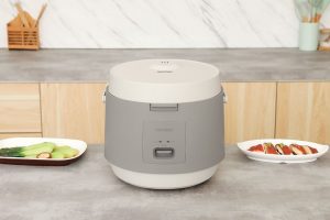 Nồi cơm nắp gài Cuckoo 1.8 lít CR-1096