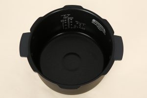 Nồi cơm điện tử áp suất Cuckoo 1.8 lít CRP-RT1008F